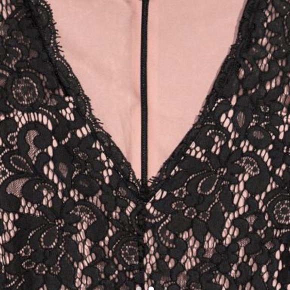 H&M lace dress, size S - Picture 2 of 7